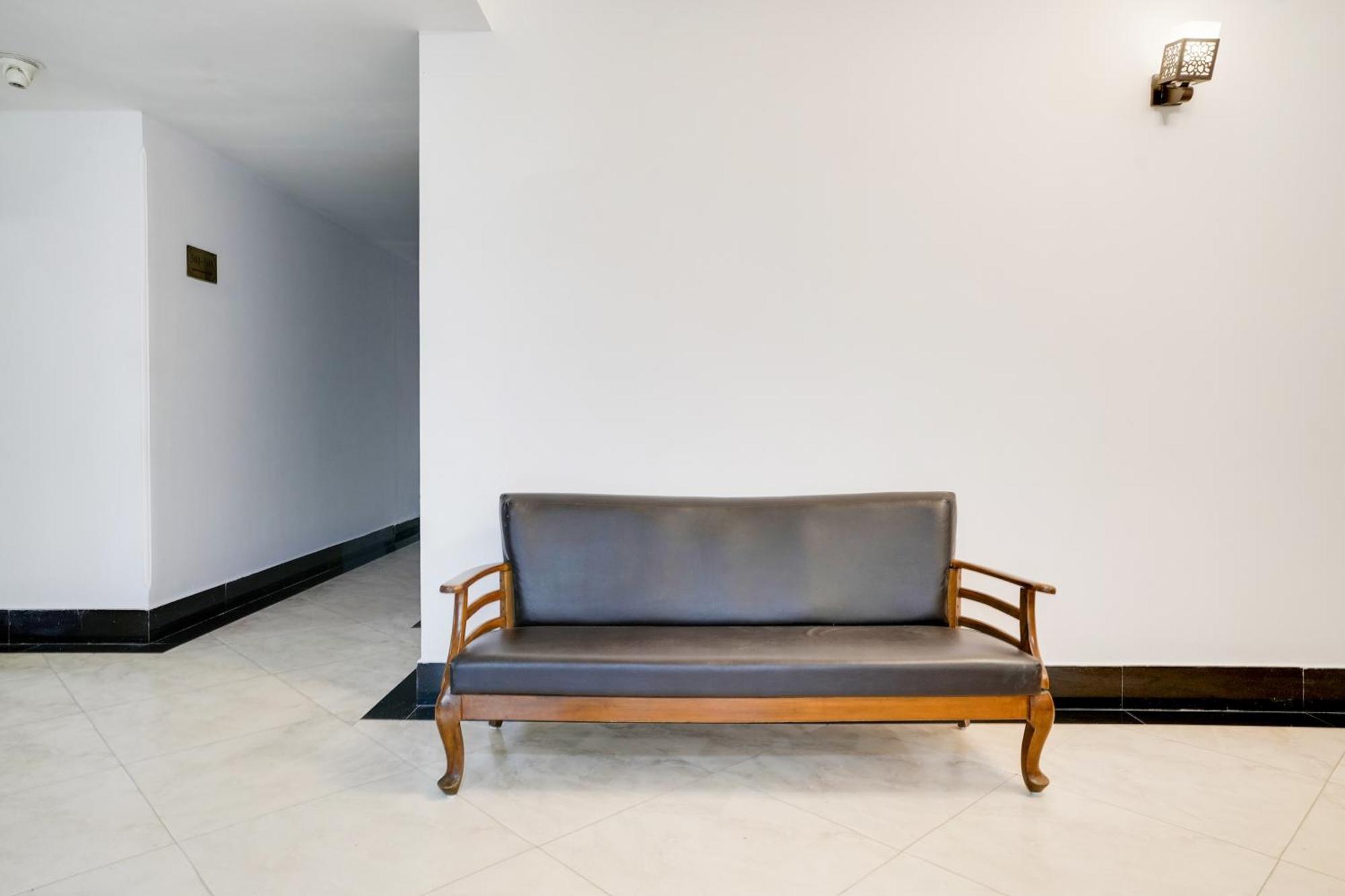 Готель Super Townhouse Margao Near Railway Station Екстер'єр фото