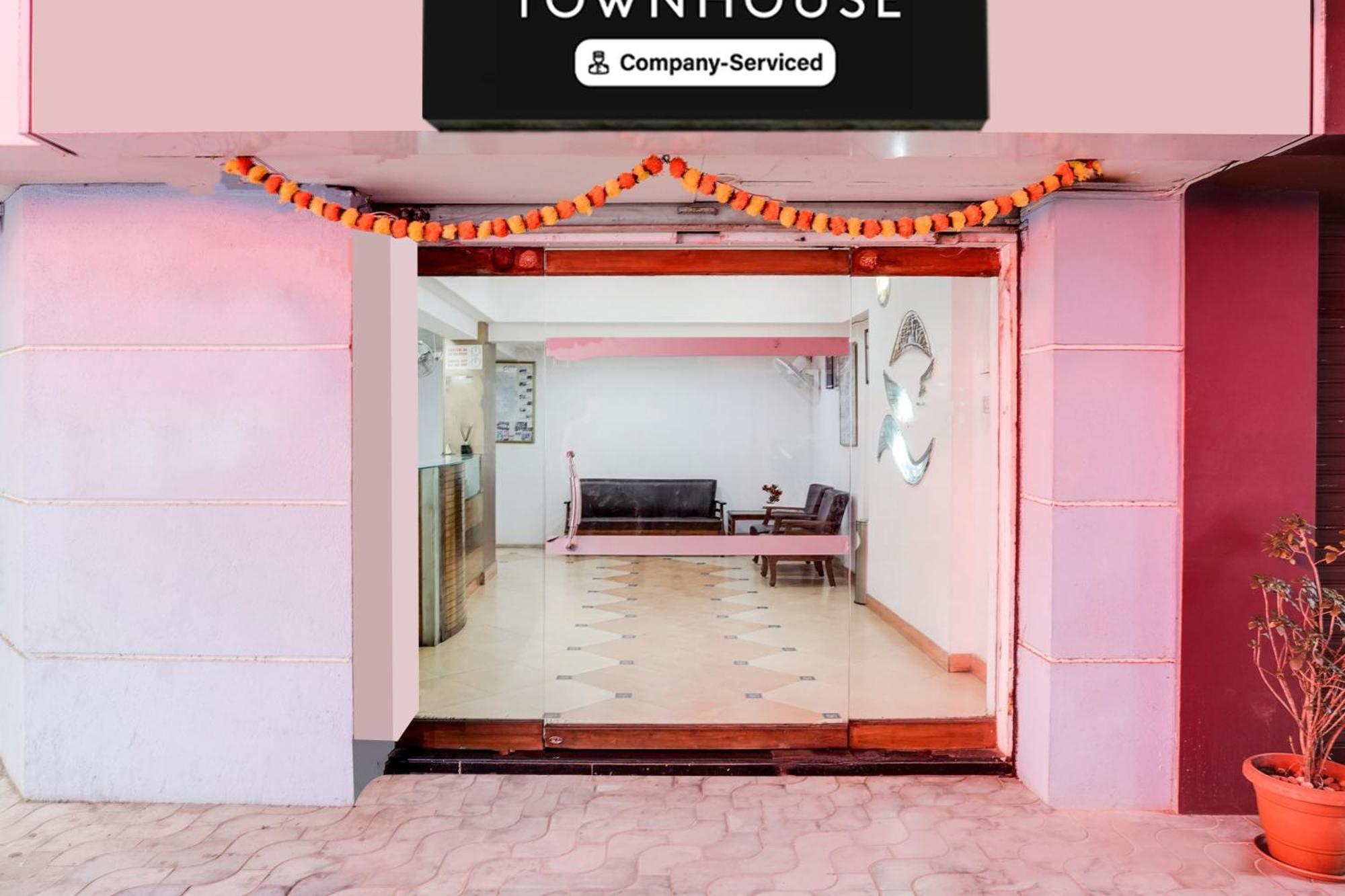 Готель Super Townhouse Margao Near Railway Station Екстер'єр фото